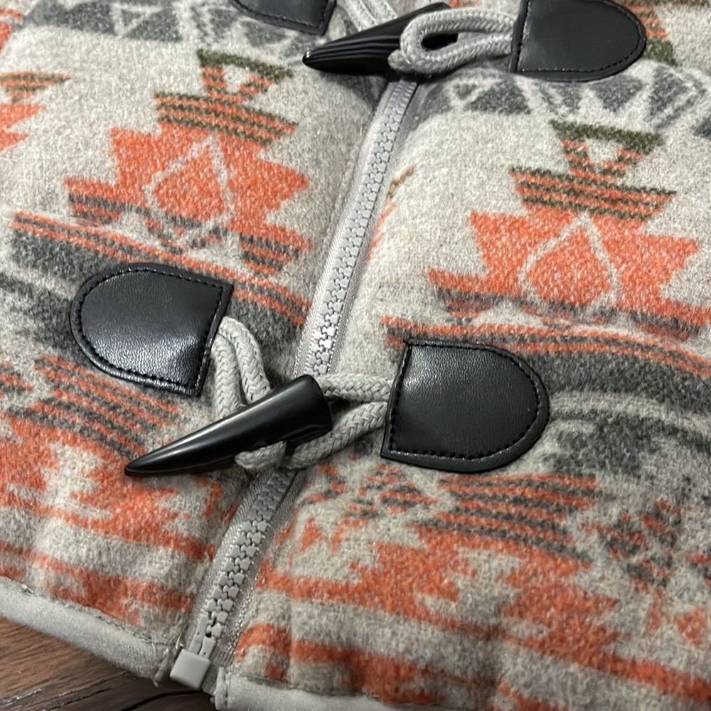 RuffHewn Patterned Vest - Picture 3 of 5